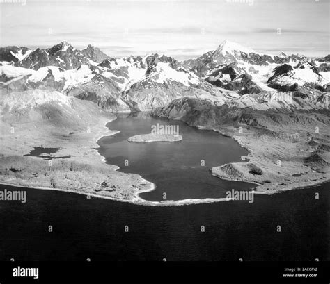 lituya bay population|Lituya Bay 1958 tsunami pre.